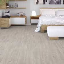 Chelsea flooring company is a family run business with over forty years of experience as a carpet contractor in the flooring trade. Pro 8mm Fulham Grey Oak Effect Luxury Vinyl Click Flooring Flooring Surgeons