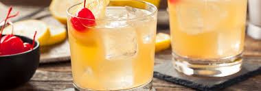 4 delicious mixed drinks with whiskey