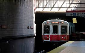 workers say red line train ignored a