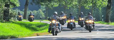 Motorcycle Tours Worldwide on Harley-Davidson by Reuthers