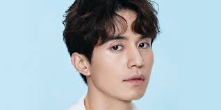 lee dong wook in talks to play lead in