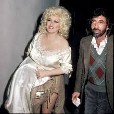 We all want it, would do anything to get it, but usually end up just making ourselves look silly. 40 Photos Of Dolly Parton Through The Years Rare Photos Of Young Dolly Parton