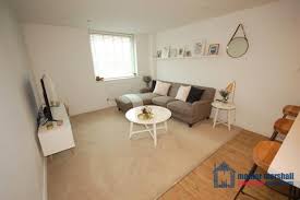 bed flats to in welwyn garden city