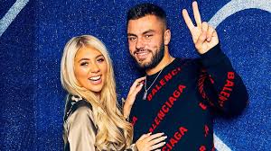 Watch love island full series online now only on fmovies. Love Island Itv2 Dating Show Returns After 18 Month Break Bbc News
