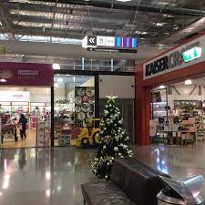 In canberra, there are large shopping centres located in the cbd, as well as north, east and south of the city. Three Stores High Picture Of Canberra Outlet Centre Fyshwick Tripadvisor