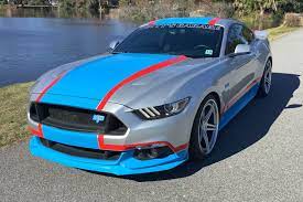 2017 ford mustang gt petty s garage