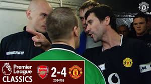 Manchester united vs arsenal team. Pl Classics Arsenal 2 4 Manchester United 2005 Giggs Ronaldo O Shea Silence Highbury Youtube