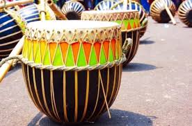 Gong sebul adalah alat musik yang dibuat dari bambu. 6 Alat Musik Ritmis Beserta Pengertian Gambar Fungsi Dandaerah Asalnya Bukubiruku