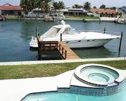 waterfront florida homes with boat