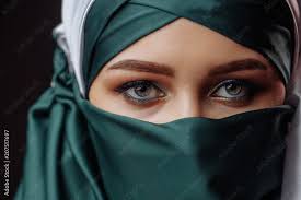 beautiful muslim with hided face