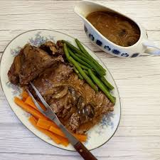 slow cooker beef topside with