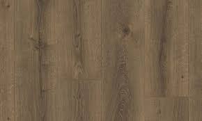 country oak laminate flooring btw