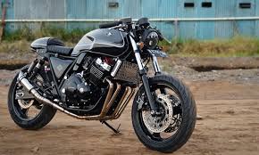 minority customs honda cb400