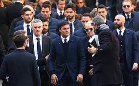 Thousands of fiorentina fans gathered in florence on thursday for the funeral of davide astori, the club's captain, who was found dead on sunday ahead of a serie a match against udinese. Davide Astori Funeral Stars Of Italian Football Gather To Pay Their Respects