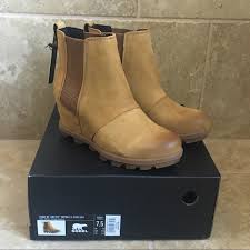 Theses boots have that typical sorel look however for me the velvet like lining is problematic. Sorel Shoes Sorel Joan Of Arctic Wedge Ii Chelsea Poshmark