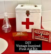 DIY Vintage Inspired First Aid Kit Box ~ White Arrows Home