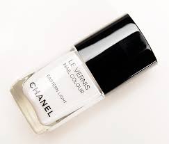 chanel eastern light le vernis nail
