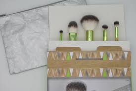 ecotools vibes kit makeup brush gift