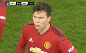 Check out his latest detailed stats including goals, assists, strengths & weaknesses and match ratings. Video Victor Lindelof Uses Colourful Language Towards Wolves Bench