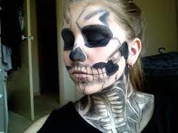 lady a skull halloween makeup