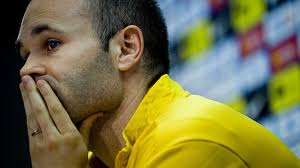 Iniesta: Sẽ quá bất công và sai lầm khi nói kỷ nguyên Barca đã kết Trả lời phỏng vấn báo chí trong buổi họp báo tại Ciutat Esportiva sau khi trở về ... - 1366890219525