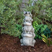 Stacked Frog Family Statue