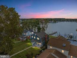 homes in kent narrows md with