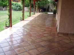 outdoor tile cleaning and patio tile