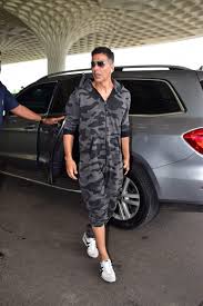 Salman khan favorite cars is that article or post which is based on salman khan luxurious cars. From Shah Rukh Khan To Salman Khan Check Out These Expensive Cars Of Bollywood Superstars
