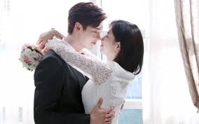 Lee min ho instagram 2021: Why Fans Thought Lee Jong Suk And Suzy Were Dating Kfanatics