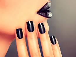 black acrylic nails designs to be in