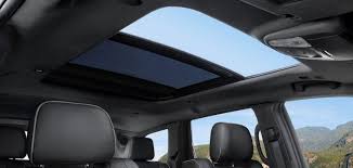 which jeep grand cherokee has a sunroof