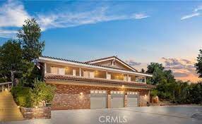 luxury homes in temecula