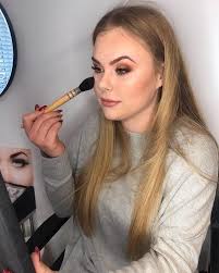 professional makeup lessons berkshire