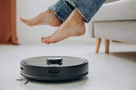 benefits of having a robot vacuum for
