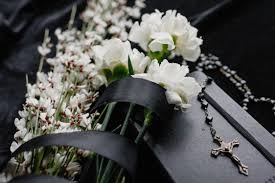 loved one wear makeup at their funeral