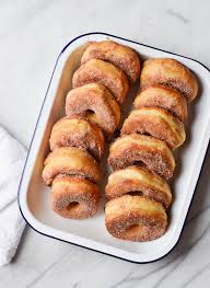 doughnuts from refrigerated biscuits