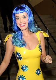 Katheryn elizabeth hudson (born october 25, 1984), known professionally as katy perry, is an american singer, songwriter, and television judge. Katy Perry Hair Colour Haircut Timeline Who Magazine