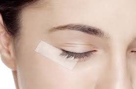 use tape to apply smoldering eyeshadow