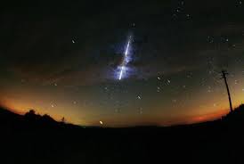 The comet loses pieces of itself that go flying into our. Meteor Shower November 2020 Leonids To Appear Nov 16 17