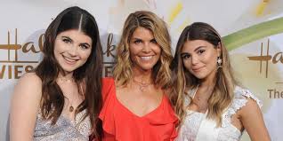 Lori loughlin is en route to los angeles to surrender to authorities after she was implicated in a massive college admissions cheating scandal. Lori Loughlin S Daughter Olivia Was On A Usc Trustee S Yacht When Scandal Broke Insider