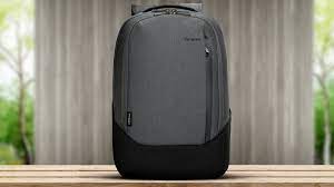 targus debuts backpack with find my