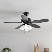 flush mount ceiling fan with light