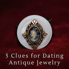 dating antique or vine jewelry