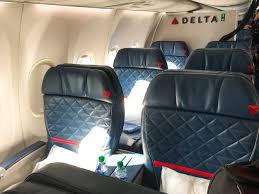delta first cl 737 900er los