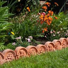 5 Tips For Installing Garden Edging
