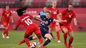 It took penalties to separate canada and brazil in the women's soccer quarterfinal in tokyo, where canadian goalkeeper stephanie labbe was a fitting star after 120 scoreless minutes. Canadian Soccer Team Advances To Knockout Round With Draw Vs Great Britain Cbc Sports