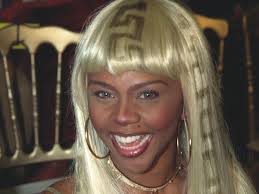 how the hairstylist behind lil kim and
