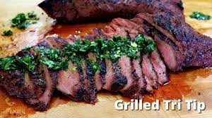 grilled tri tip with chimichurri sauce