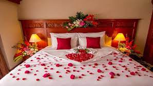 9 romantic room decoration ideas for